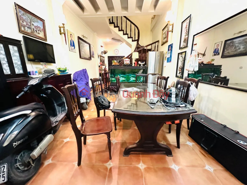 BÁN NHÀ: Trần Duy Hưng .Diện tích: 52m2 - 5 tầng - MT 4m - GIÁ 16 tỷ. | Việt Nam | Bán, đ 16 tỷ
