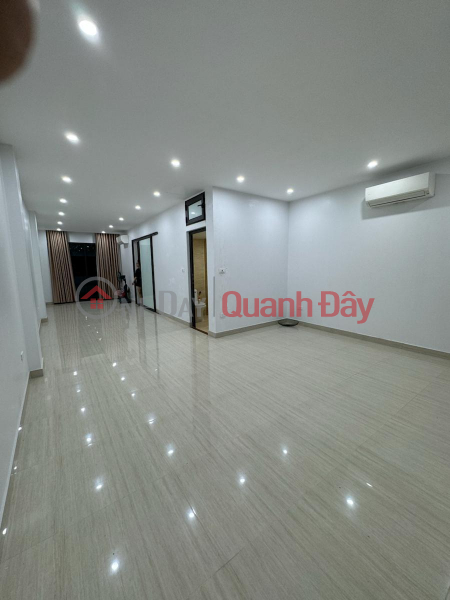 65M*8T CẦU GIẤY - ÔTÔ ĐỖ CỬA - 10M RA MẶT PHỐ - 2 THOÁNG - THANG MÁY -VỪA Ở VỪA KINH DOANH | Việt Nam, Bán đ 25 tỷ
