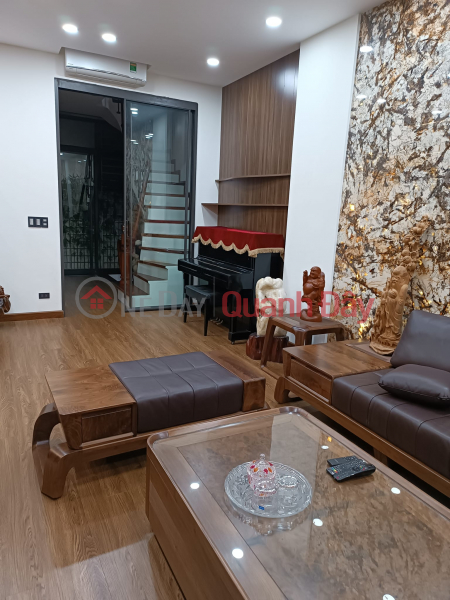 Property Search Vietnam | OneDay | Nhà ở Niêm yết bán Bán Gấp 7 Tầng Hoàng Cầu, Trần Quang Diệu 52M* MT4.1m, Gara ô tô, Vỉa hè - 17,2 Tỷ.