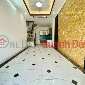 BEAUTIFUL HOUSE - CORNER LOT, AIRY - CARS CAN PARKING IN FRONT OF THE GATE, 10M FROM THE HOUSE _0