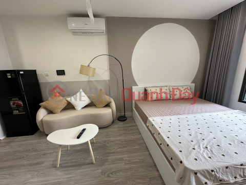 Studio for sale full of beautiful furniture at cheap price Vinhomes Ocean Park by owner S1.12 _0