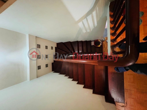 Nguyen Khang Street, 50m² x 4 floors, 11.3 billion VND, alley accessible by car, connecting to various routes, privately built, near the main street. _0