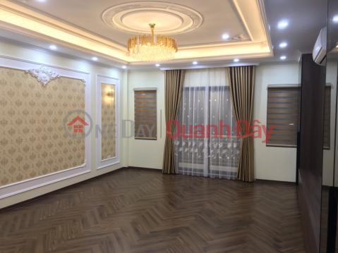 Selling Thach Ban Co Linh house, 90m2 car, 5m frontage, more than 10 billion Long Bien _0