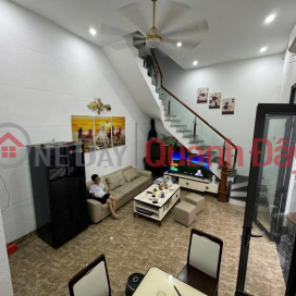 SUPER CHEAP QUAN NHAN - THANH XUAN - FRONTAGE 7.2M - COMFORTABLE LIVING - TOP SECURITY ~ 150 MILLION\/M2 _0