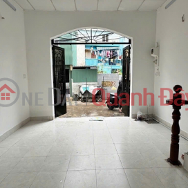 House for sale in Hoang Hoa Tham, 2 floors, 2 bedrooms, new house, ready to move in, over 4 billion _0