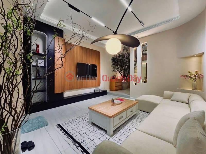 **House for sale on Nguyen Thanh Tuyen street front, ward 2, Tan Binh; (4x17) 4 floors, 11 billion Sales Listings