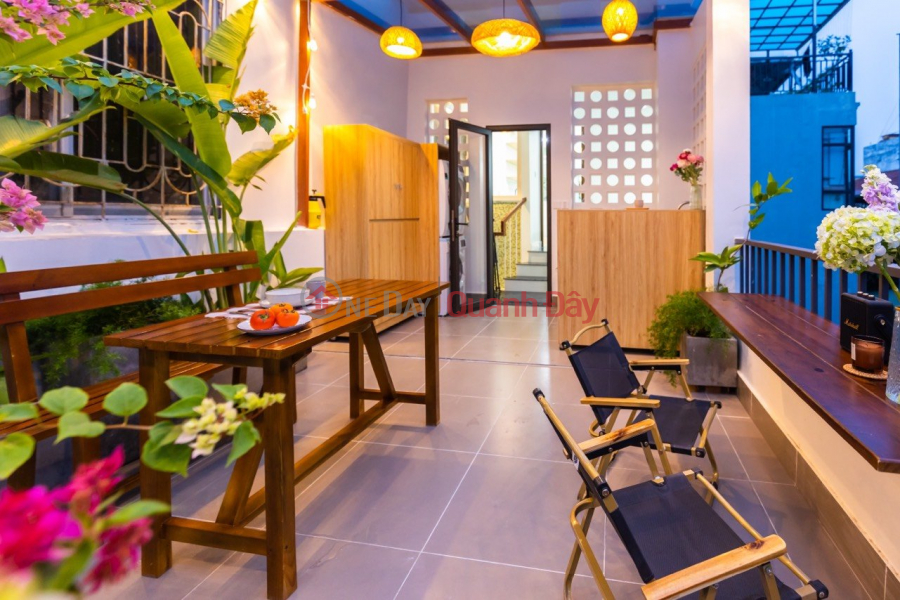 đ 6.5 Million/ month The owner rents an apartment in Ba Dinh with a minimalist, modern design.