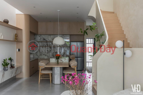 **House for sale on Pham Van Hai street, Ward 5, Tan Binh district; 4x20, large cash flow _0