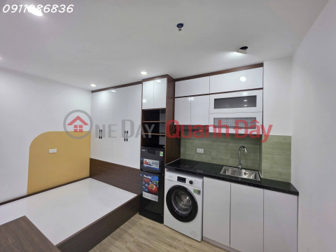 Super serviced apartment in Yen Hoa, 65m², 6 floors, 14 rooms, high-end interior, slightly over 20 billion VND. _0