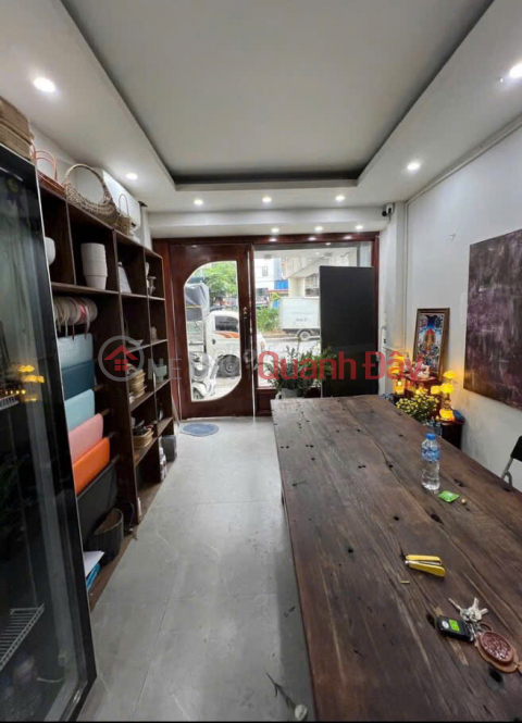CHO THUÊ NGUYÊN CĂN MP YÊN LÃNG, VỈA HÈ, KINH DOANH ĐỈNH 42M 4T, 32TR 0903258273 _0
