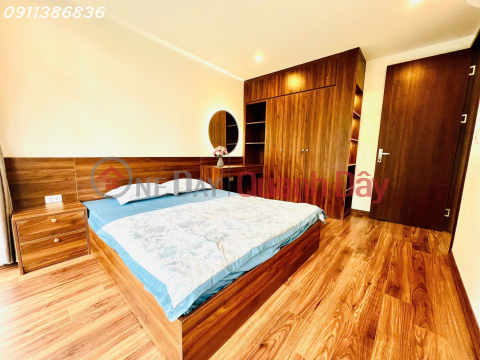 Căn góc Tập thể Huỳnh Thúc Kháng 79m 3PN View mặt phố, Đẹp ở ngay, hơn 5 tỷ _0