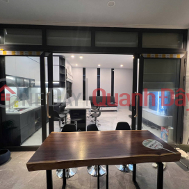 House for sale in Ke Ve - Dong Ngac area, over 300m2, fully furnished, price over 9 billion _0