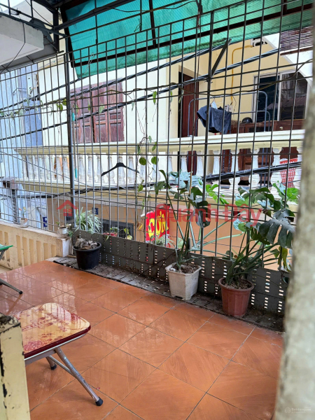 Cho thuê nhà nguyên căn Yên Lãng, 70m2 x 3 tầng, 3 ngủ, 2 vệ sinh, 12 triệu Việt Nam Cho thuê, đ 12 triệu/ tháng
