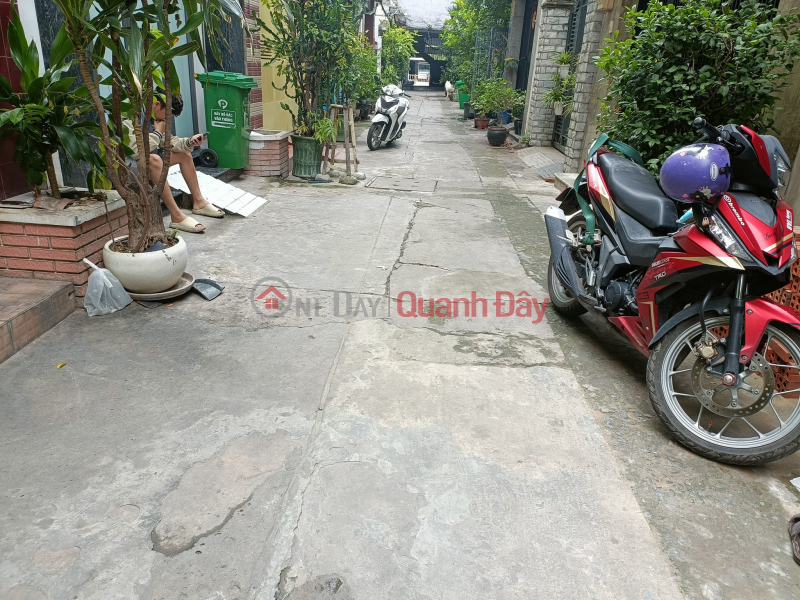 HOUSE FOR SALE - TRAN HUNG DAO - Ward 6, District 5 - CAR Alley IN THE HOUSE - 82m2 - 2 FLOORS - 14.4 BILLION Sales Listings