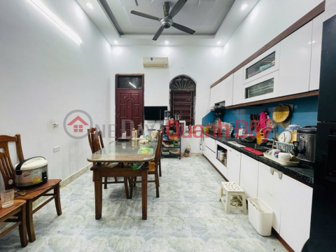 bán nhà 99.110 Định Công Hạ ô chờ thang máy, ô tô qua nhà _0