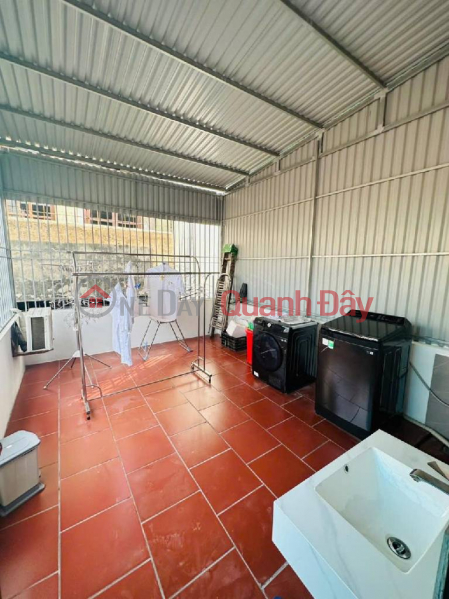 HIẾM CÓ! NHÀ PHÂN LÔ NGUYỄN VĂN CỪ - Ô TÔ TRÁNH - VỈA HÈ - KINH DOANH ĐỈNH - GIÁ CỰC TỐT! Việt Nam Bán | đ 18,8 tỷ