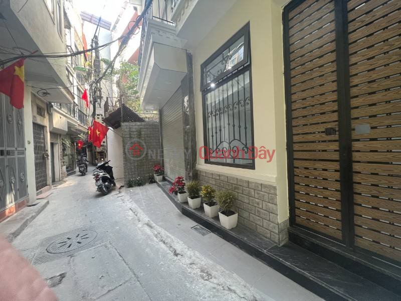 Selling Luong Yen townhouse, new house 6 floors, elevator Sales Listings