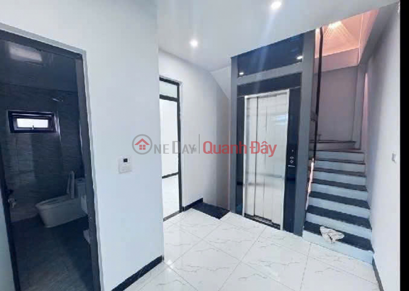 Property Search Vietnam | OneDay | Residential | Sales Listings RARE ITEMS IN HA DONG STREET_40M2 NICE HOUSE_ELEVATOR AVAILABLE FOR MOVING IN_CAR PARKING AT THE DOOR_LESS THAN 7 BILLION