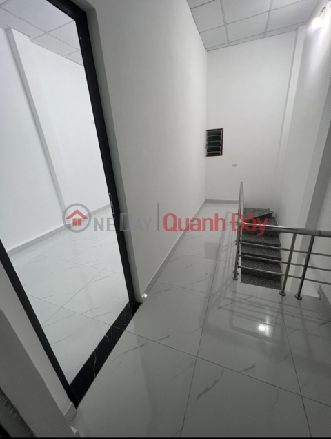 BEAUTIFUL HOUSE FULLY FURNISHED, OTO PLUMBING, AT SAM MAI, DONG ANH, acreage 48M* 3 FLOORS, NEAR INSTITUTE, SCHOOL, MARKET, PRICE 2 X BILLION _0