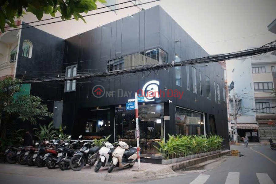 Owner Sells Frontage 1, Ward: 8, District 11. Area: (7.4 x 15m),Surprisingly Cheap Price Only 19 Billion. Contact: 0911.160.692 Sales Listings