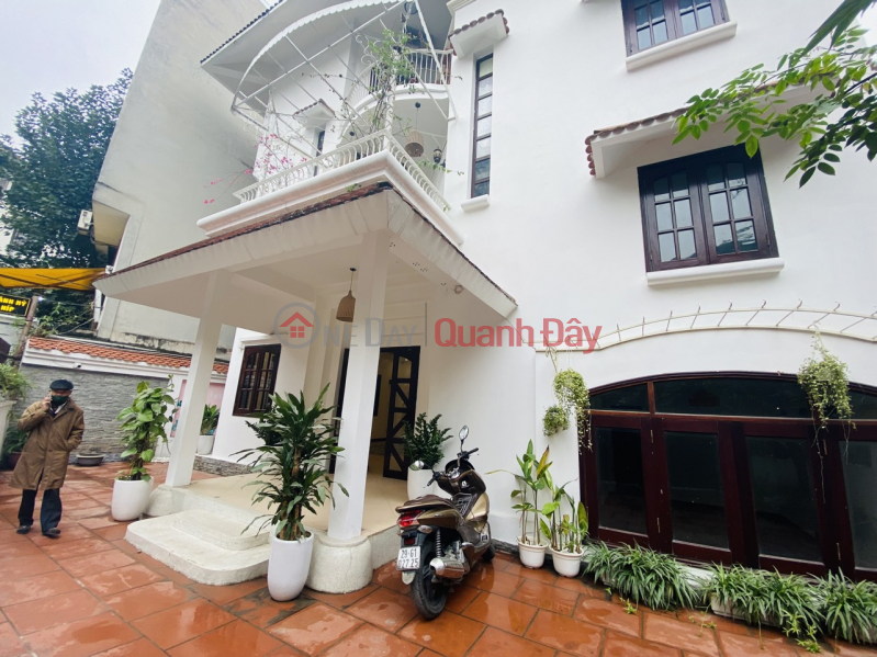 Villa To Ngoc Van, Tay Ho, corner lot, 200m2 x 4 floors, Mt 15m. hello 12.1 billion. new price 65.9 billion. Sales Listings