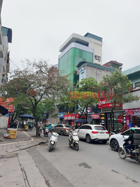 Selling beautiful modern Doi Can townhouse 40m2x5T in the center of Ba Dinh, Dao Tan, Lieu Giai near Lotte, 4 billion more _0