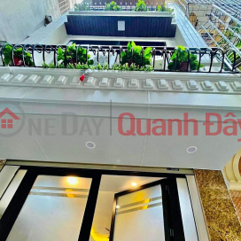SIÊU MẪU CHÂN DÀI LÊ TRỌNG TẤN THANH XUÂN, VÒNG HẬU NỞ NANG, 50m, HƠN 8 TỶ _0