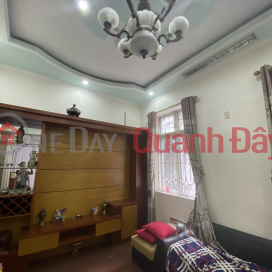 Selling house in lane 140 Dinh Dong, area 55m2 3 independent floors, PRICE 2.8 billion corner lot _0