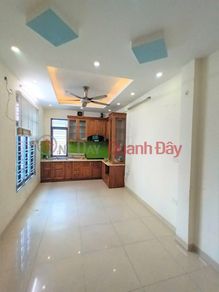 Cho thuê nhà mặt phố Giáp Bát - Kim Đồng, 35m² x 5 tầng, thiết kế 3 phòng ngủ 13,5 triệu Niêm yết cho thuê