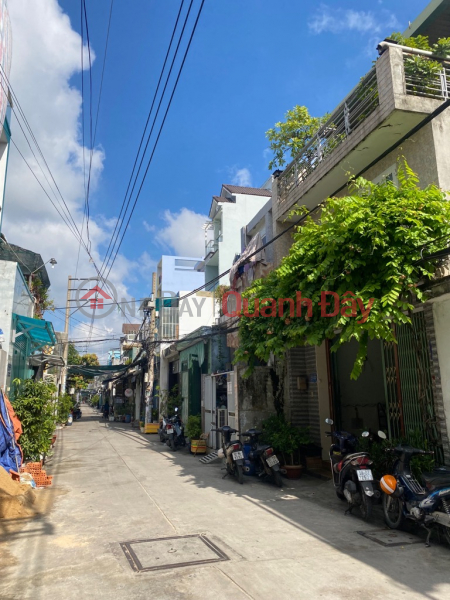 HOUSE 1\\/ STREET NO. 8 - 5 MINUTES TO AEON TAN PHU - 3 FLOORS - 36.5 SQUARE METERS - 6M WIDE ALLEY - PRICE 4.2 BILLION Sales Listings