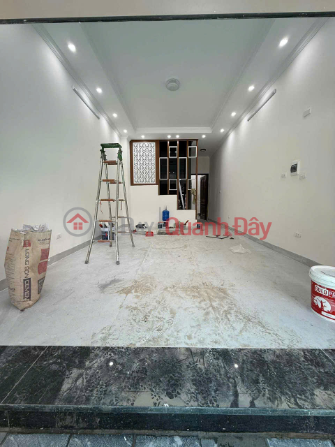 House for sale on Le Trong Tan - 60m wide sidewalk, 6 floors, elevator, bustling business _0