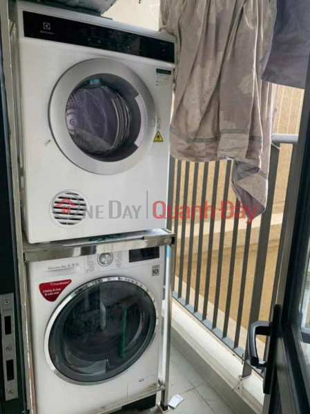 Em cần bán căn 2 ngủ 88m2 VINHOME D’CAPITALE Trần Duy Hưng Việt Nam, Bán đ 8,3 tỷ
