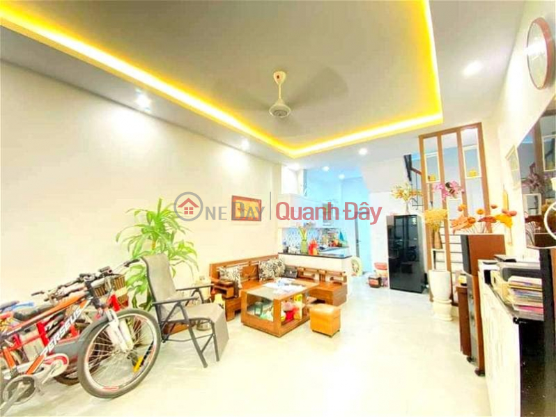 Selling Hao Nam house 42m2 x 5T, 4.2m area, price 7.6 billion Vietnam, Sales | đ 7.6 Billion