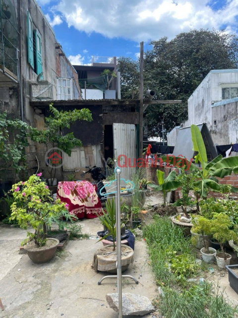 ► Land next to Nguyen Duc Thong street, a few steps to Han River, 65m2, 4.x billion _0