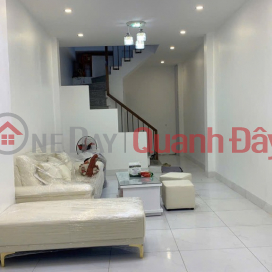 House for sale on Nguyen Son, 40m x 4 floors, open alley, widening at the back, near cars, only 7.8 billion, negotiable. Contact 0936123469 _0