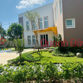 Townhouse finished inside and out, 13m road, price 990 million _0