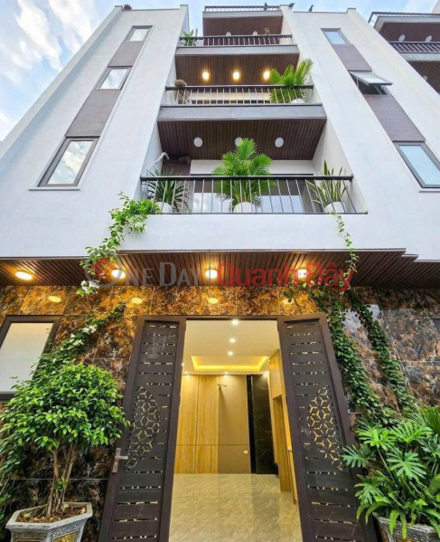 FOR SALE: 6-STORY HOUSE IN PHUC LOI AREA, WITH ELEVATOR, FULLY FURNISHED, BEAUTIFUL, LUXURIOUS AND MODERN. Sales Listings