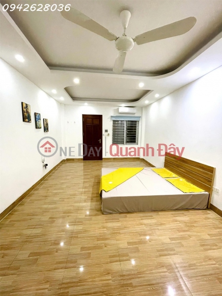 Room for rent on Tran Duy Hung street, Cau Giay district, 35m2, price 5 million, fully furnished, with elevator Rental Listings