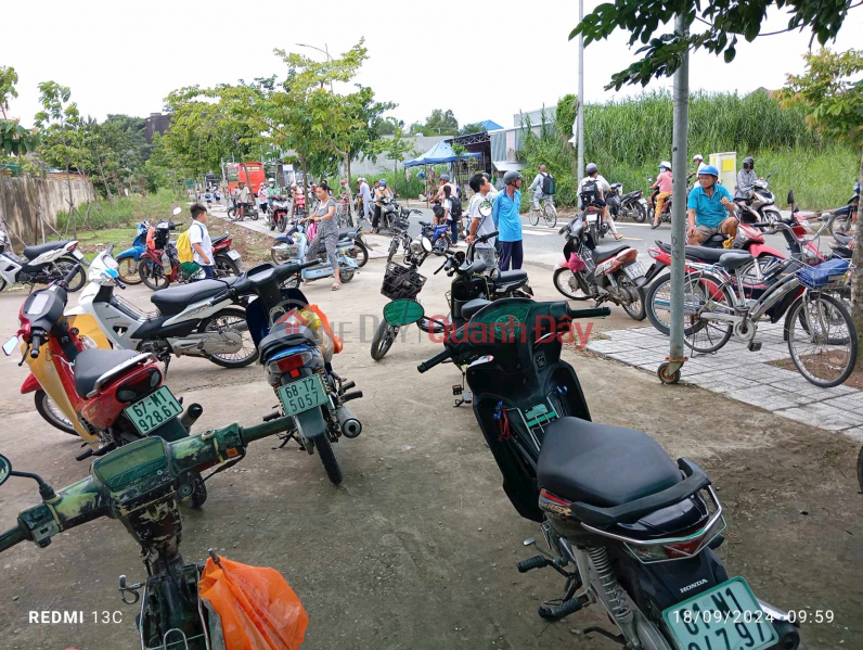 Đất nền cạnh trường học tại Thị Trấn Núi Sập | Việt Nam Bán | đ 926 triệu