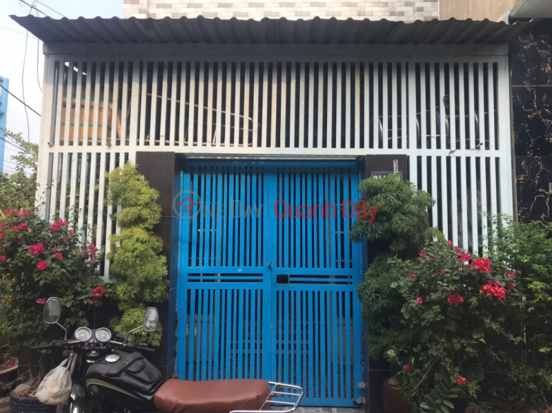 đ 2.2 Billion HOUSE FOR SALE BY OWNER - GOOD PRICE, QUICK SALE NEEDED in Binh Chanh District, Ho Chi Minh City.