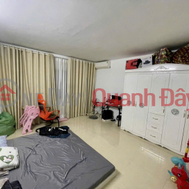 House for sale in a prime location on Thach Ban Street, Long Bien District, Hanoi. _0