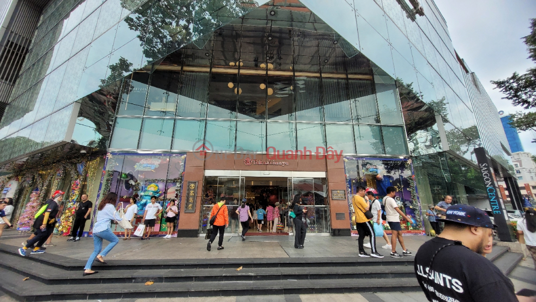 Trung tâm mua sắmTakashimaya, dịch vụ tiêu chuẩn Nhật Bản. (Takashinaya) Quận 1 | ()(1)