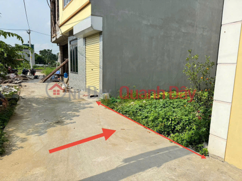 Prime land in Group 9, Quang Minh, Me Linh. Well-connected roads, parking available. Close to the industrial zone. _0