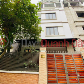 Selling houses adjacent to Thach Ban auction area, avoid cars, sidewalks, 80m*4T, MT7m, 11 billion _0