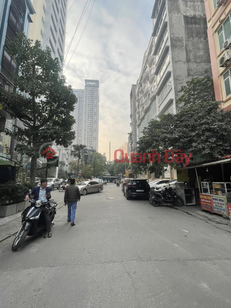 Property Search Vietnam | OneDay | Residential | Sales Listings (DINOS) Selling a house in Duong Khue subdivision, 95mx9T, 6m frontage, cars can avoid the sidewalk, 40 billion, Cau Giay office and spa business