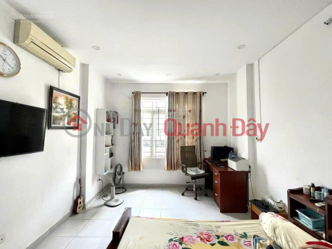 HOT HOT – OWNER NEEDS TO SELL HOUSE IN PRIME LOCATION IN WARD 1, TAN BINH DISTRICT, HO CHI MINH CITY _0
