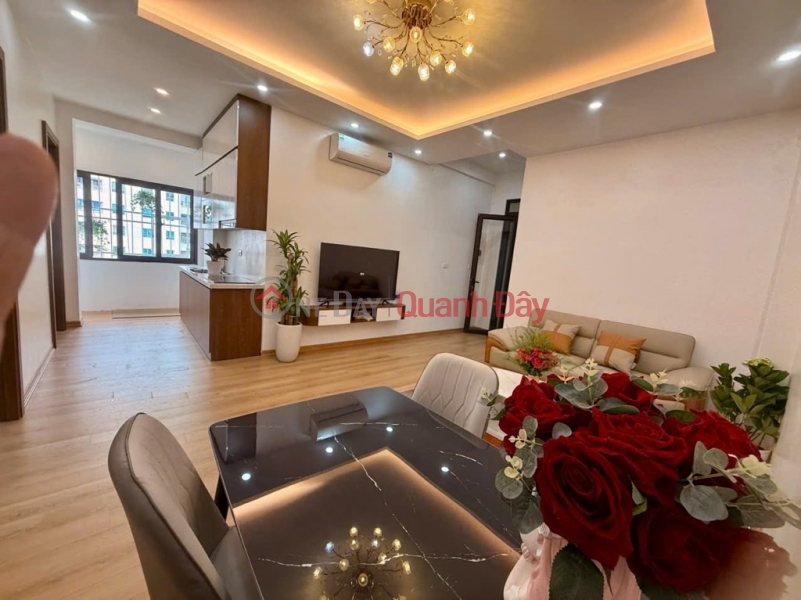 CĂN HỘ HOÀNG ĐẠO THÚY DT 65M 3 NGỦ GIÁ 5,850 TỶ-ĐẸP FULL NỘI THẤT Niêm yết bán