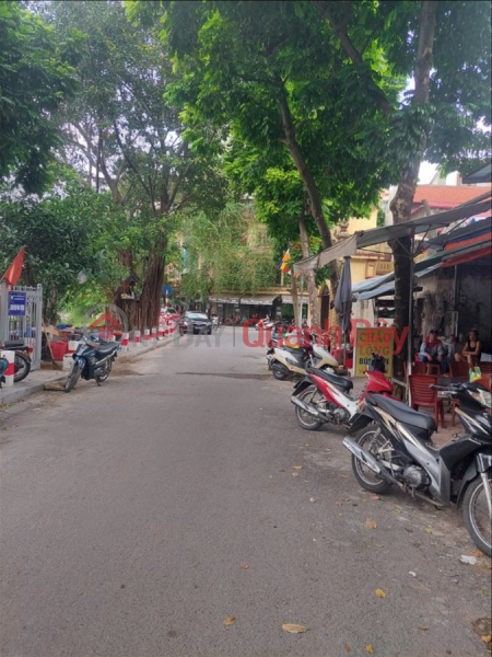 Land for sale on Ho Van Thuong Street, Dong Da District. 40m Frontage 5m Approximately 13 Billion. Commitment to Real Photos Accurate Description. Sales Listings