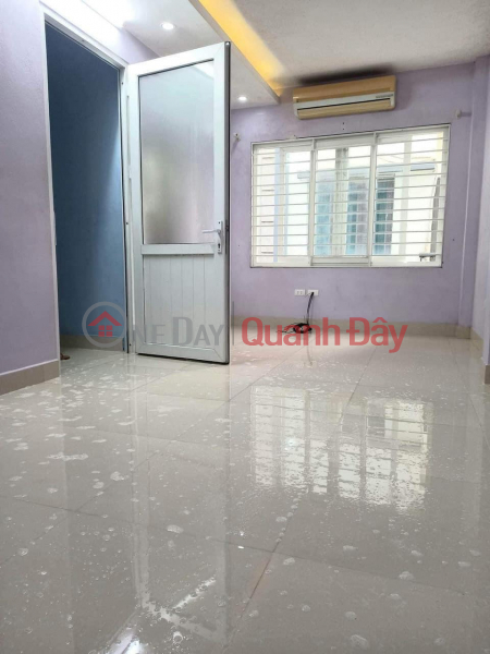 Property Search Vietnam | OneDay | Residential Rental Listings ENTIRE HOUSE FOR RENT IN GIA QUAT - LONG BIEN 33M 4 FLOORS 7.5 MILLION, CAR PARKING