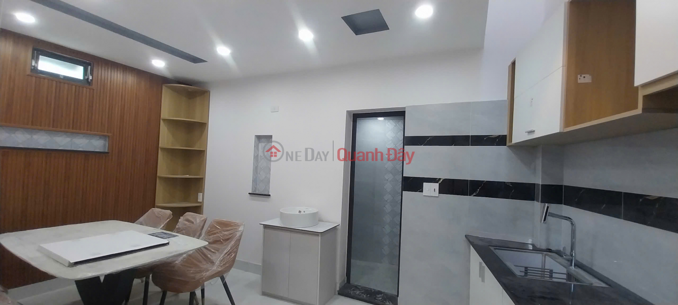 ► 2.5m alley house on Hoang Dieu connecting to Le Dinh Ly, 61m2, 2 floors, airy, bright, 2.65 billion Vietnam, Sales | đ 2.65 Billion